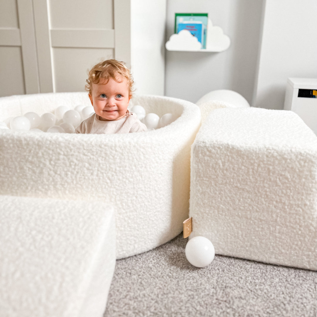 Boucle-Weiß-Spielset mit Bällebad