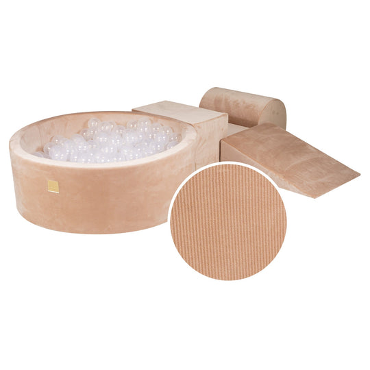 Spielset aus Sandschaumstoff und Samtcord mit rundem Bällebad