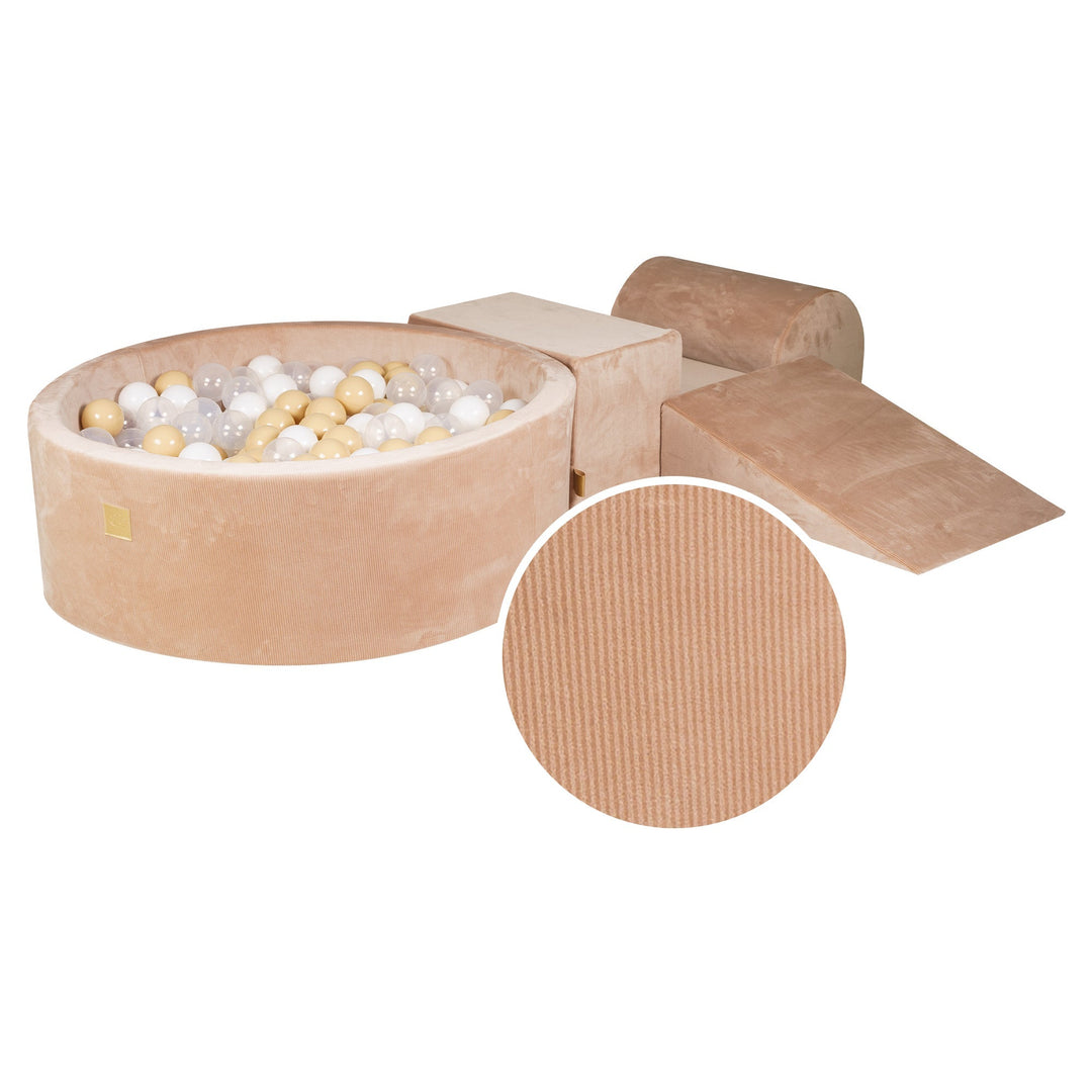 Spielset aus Sandschaumstoff und Samtcord mit rundem Bällebad